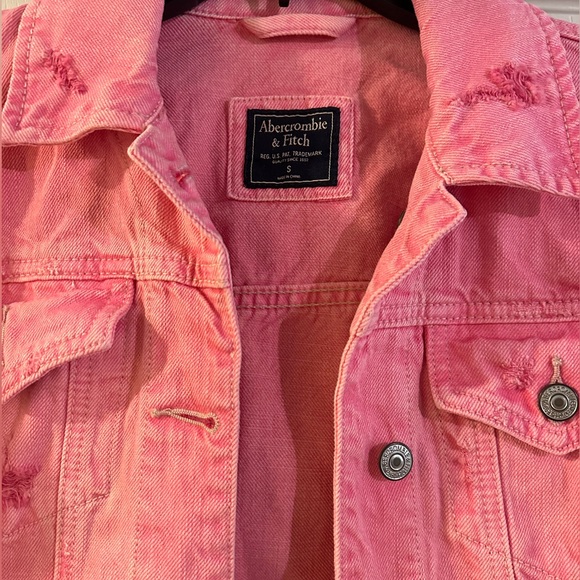Abercrombie & Fitch Jackets & Blazers - Pink Abercrombie & Fitch Jean Jacket